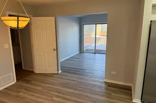 2231 Wentworth Ct, Naperville, IL 60565 - Photo 6