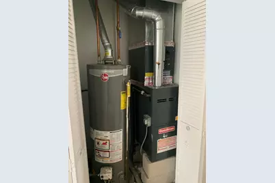 2318 S Homan Avenue, Chicago, IL 60623 - Photo 8