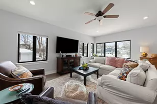 5335 Blodgett Ave, Downers Grove, IL 60515 - Photo 12