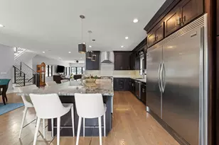 5335 Blodgett Ave, Downers Grove, IL 60515 - Photo 6