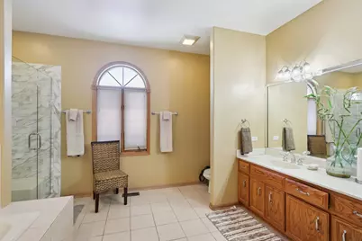 1237 W Parliament Street, Crete, IL 60417 - Photo 22