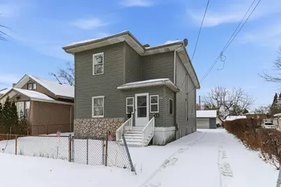 136 S Butrick Street, Waukegan, IL 60085 - Photo 2