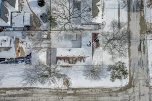 7418 Wilson Terrace, Morton Grove, IL 60053 - Photo 32