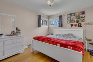 7418 Wilson Terrace, Morton Grove, IL 60053 - Photo 18