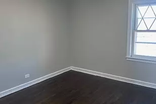 5136 S Luna Ave, Chicago, IL 60638 - Photo 8