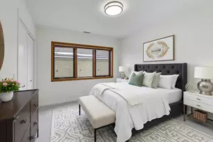 1209 E Davis Street E, Arlington Heights, IL 60005 - Photo 16