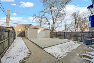 4846 W Haddon Ave, Chicago, IL 60651 - Photo 2