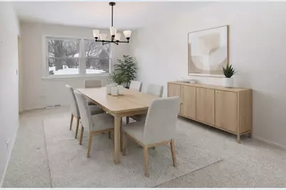 2011 E Robinhood Lane, Arlington Heights, IL 60004 - Photo 10