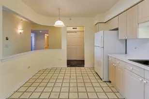 650 S River Rd, Des Plaines, IL 60016 - Photo 12