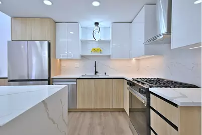 1230 Park Avenue W #225, Highland Park, IL 60035 - Photo 8