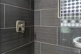 201 Oakwood Dr, Shorewood, IL 60404 - Photo 20