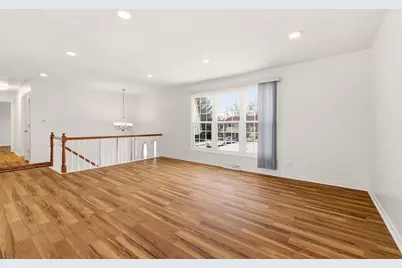 1432 Mitchell Trail, Elk Grove Village, IL 60007 - Photo 4