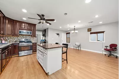 1731 N Central Park Avenue, Chicago, IL 60647 - Photo 14