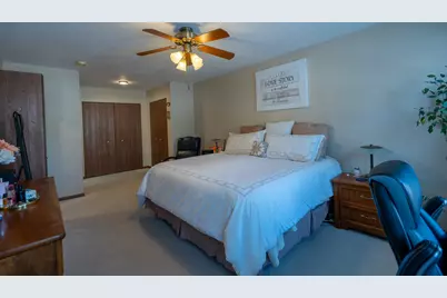 5875 Constitution Avenue, Gurnee, IL 60031 - Photo 22