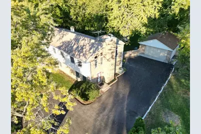 1323 S Roselle Road, Schaumburg, IL 60193 - Photo 4