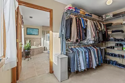 1011 Ranchwood Drive, Shorewood, IL 60404 - Photo 10