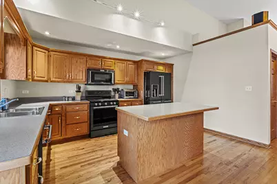 1011 Ranchwood Drive, Shorewood, IL 60404 - Photo 4