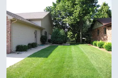 1011 Ranchwood Drive, Shorewood, IL 60404 - Photo 16
