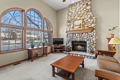 1011 Ranchwood Drive, Shorewood, IL 60404 - Photo 2