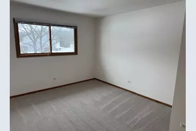 34016 N White Oak Lane #34016, Gurnee, IL 60031 - Photo 16