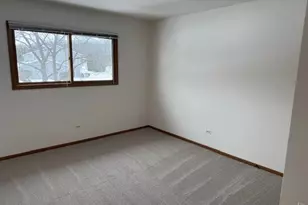 34016 N White Oak Ln, Gurnee, IL 60031 - Photo 16