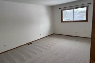 34016 N White Oak Ln, Gurnee, IL 60031 - Photo 12