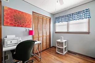 165 S Madison Ave, Bradley, IL 60915 - Photo 14