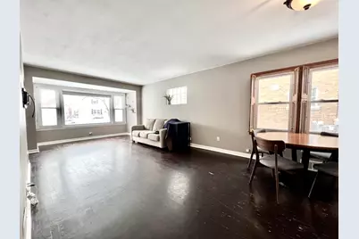 9707 S Harding Avenue, Evergreen Park, IL 60805 - Photo 2