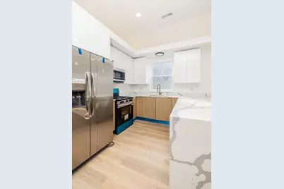 2949 W 25th Place #2, Chicago, IL 60608 - Photo 8