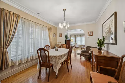 928 W 35th Street, Chicago, IL 60609 - Photo 6