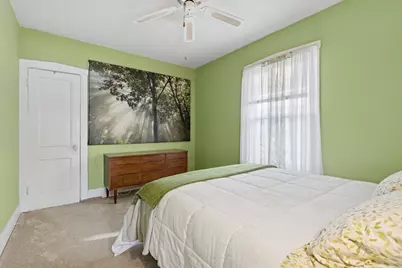 5207 N Ludlam Avenue, Chicago, IL 60630 - Photo 16