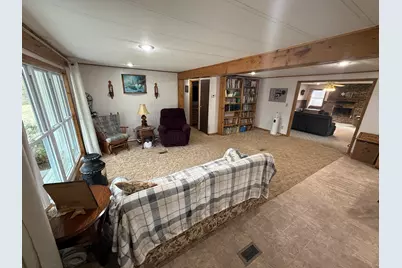 9576 State Route 161 Extension, Iuka, IL 62849 - Photo 46