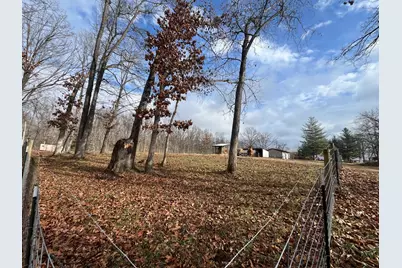 9576 State Route 161 Extension, Iuka, IL 62849 - Photo 20