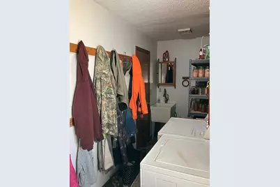 9576 State Route 161 Extension, Iuka, IL 62849 - Photo 2