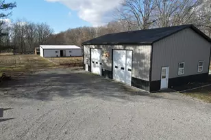 9576 State Rte 161 Ext, Iuka, IL 62849 - Photo 38