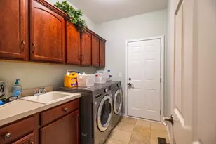 569 Blazing Star Dr, Lake Villa, IL 60046 - Photo 12