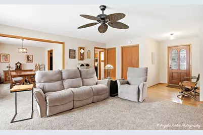 8508 Nolan Street, Harvard, IL 60033 - Photo 4