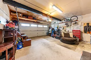 533 N Beck Rd, Lindenhurst, IL 60046 - Photo 18