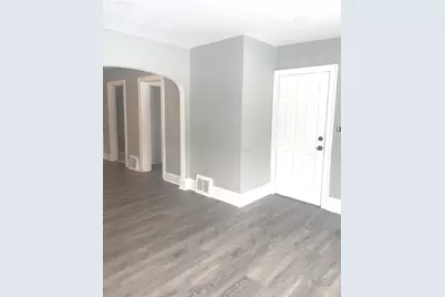 601 S Henrietta Avenue, Rockford, IL 61102 - Photo 4