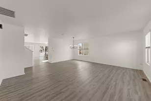 14331 Capital Dr, Plainfield, IL 60544 - Photo 2