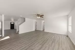 14331 Capital Dr, Plainfield, IL 60544 - Photo 6