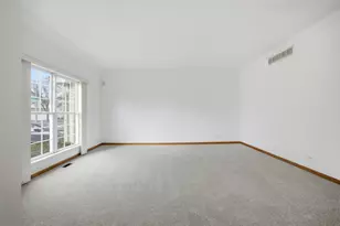 2812 Stuart Kaplan Ct, Aurora, IL 60503 - Photo 26