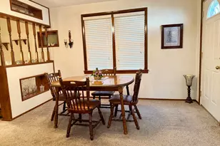 1445 Pickwick St, Ottawa, IL 61350 - Photo 6