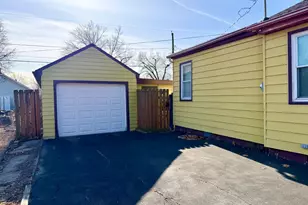 1445 Pickwick St, Ottawa, IL 61350 - Photo 26