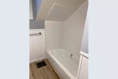 255 Oak Street, Hampshire, IL 60140 - Photo 8