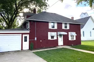 255 Oak St, Hampshire, IL 60140 - Photo 10