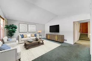 7050 N Keating Ave, Lincolnwood, IL 60712 - Photo 4