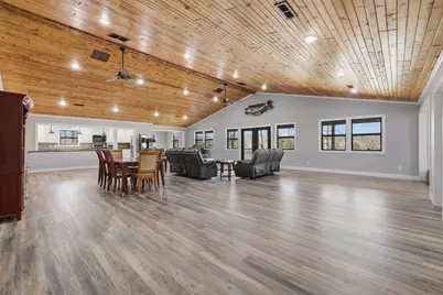 3675 Parrish Ridge Road, Orangeville, IL 62939 - Photo 16