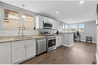 7535 W 61st Street, Summit, IL 60501 - Photo 10