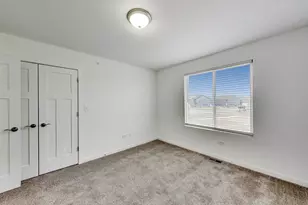 1234 Gillespie Ln, Yorkville, IL 60560 - Photo 32